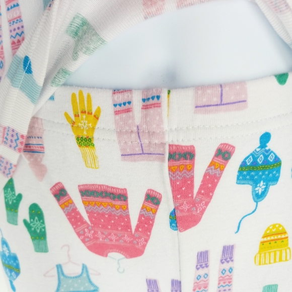 Carter's Size 10 Snug Fitting Comfortable Winter Outerwear Print Pajama Set - Picture 5 of 6